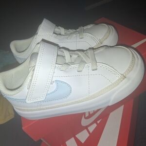 Nike Kids' White & Light Blue Velcro Sneaker